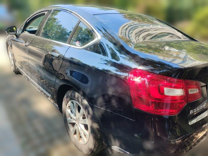 C5 2014 2.0L AT Exclusive photo 4