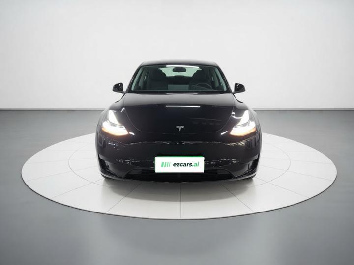 Model Y 2022 RWD photo 2