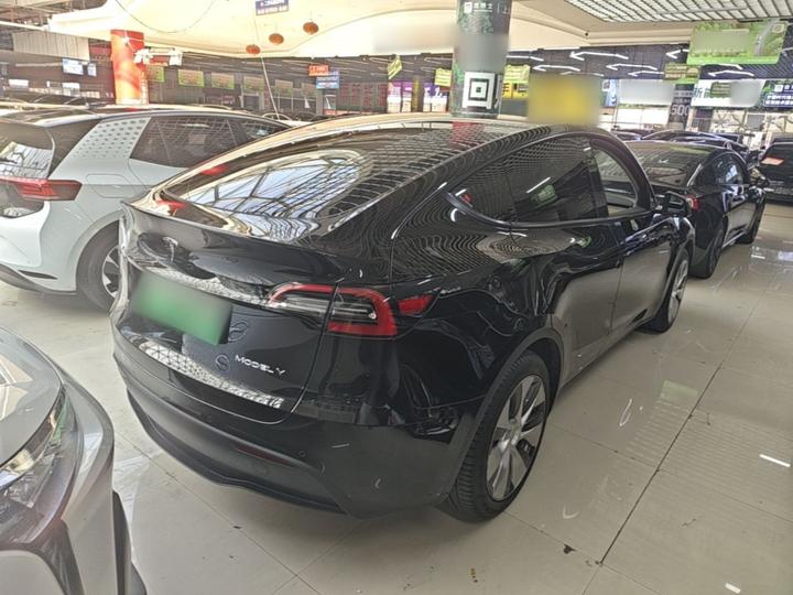 Model Y 2022 Facelift RWD photo 6
