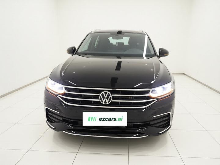 Tiguan L 2024 330TSI AT RWD R-Line photo 2