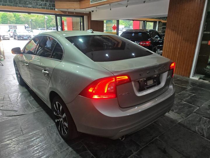 S60 2019 S60L T3 photo 4