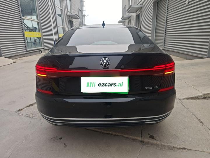 Passat 2023 Facelift 330TSI Luxury photo 3