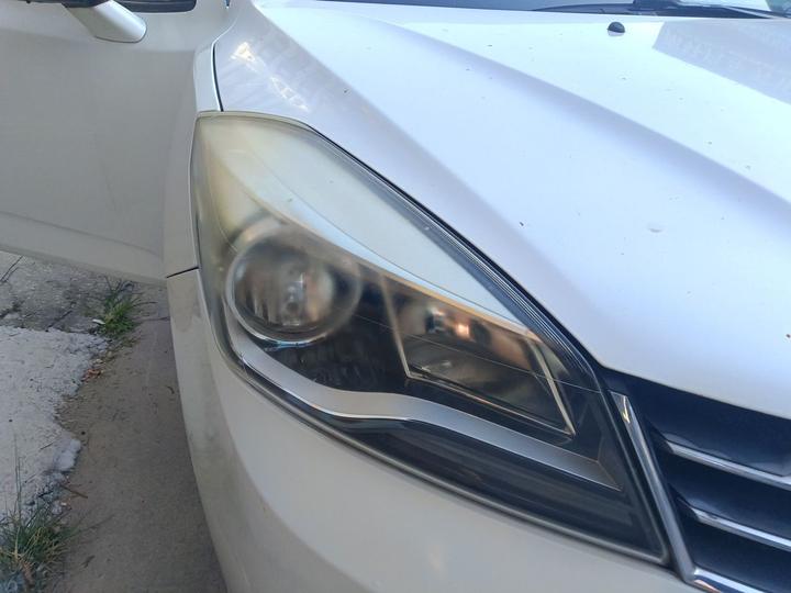 L60 2015 1.6L MT photo 7