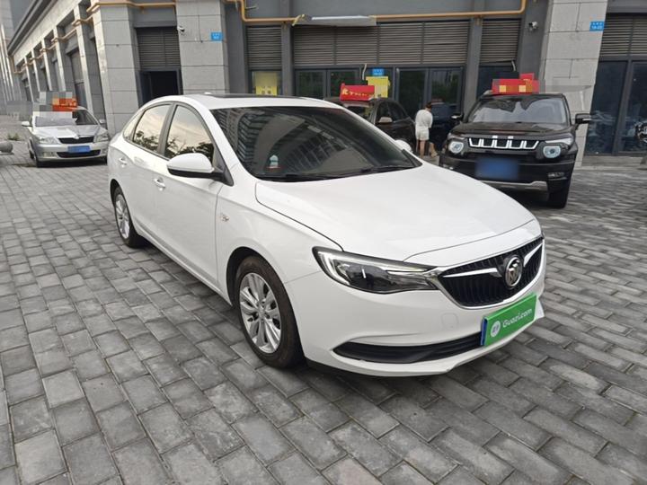 Excelle 2019 15T DCT Elite China VI photo 3