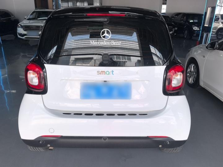fortwo 2015 1.0L 52 Coupe photo 3