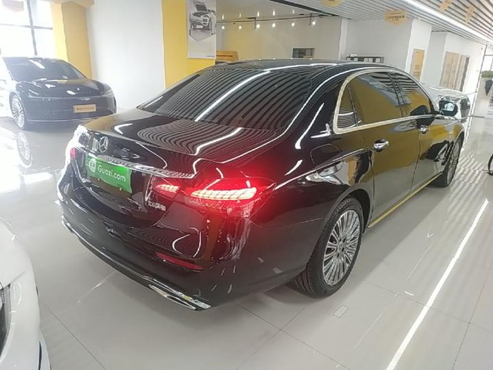 E-Class 2023 Facelift E 300 L Luxury photo 4
