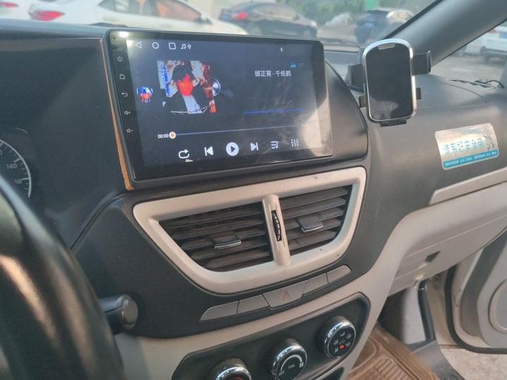 2016 1.5L MT Comfort photo 5