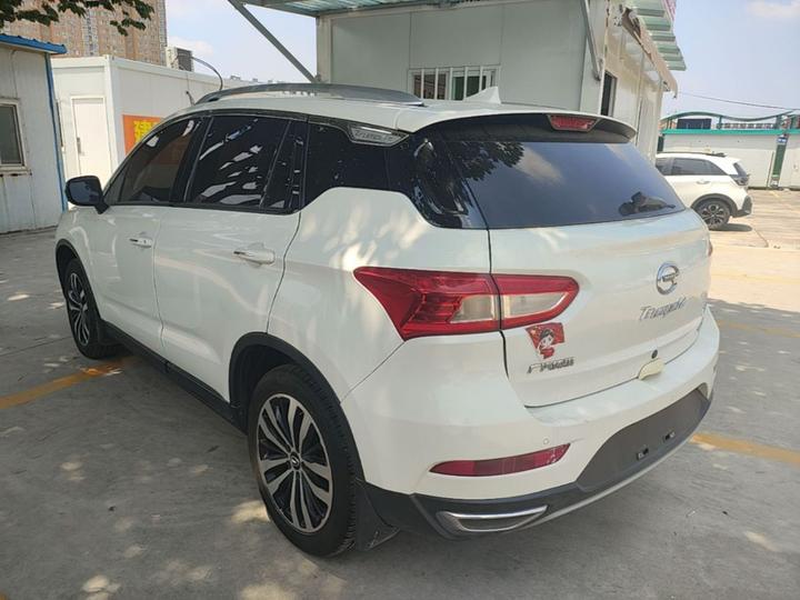 GAC Trumpchi GS4 2017 235T MT RWD Luxury photo 4