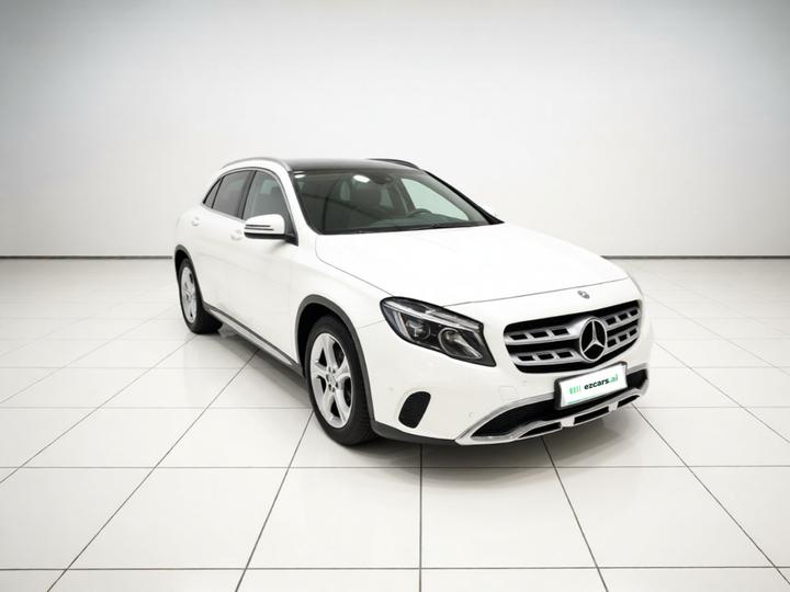 GLA 2019 GLA 200 Dynamic photo 3