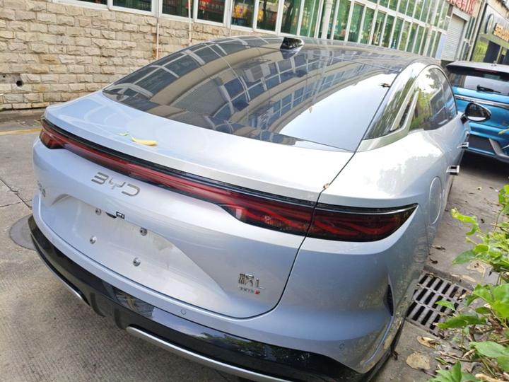 Han L 2025 DM-i 200KM LiDAR Exclusive photo 4