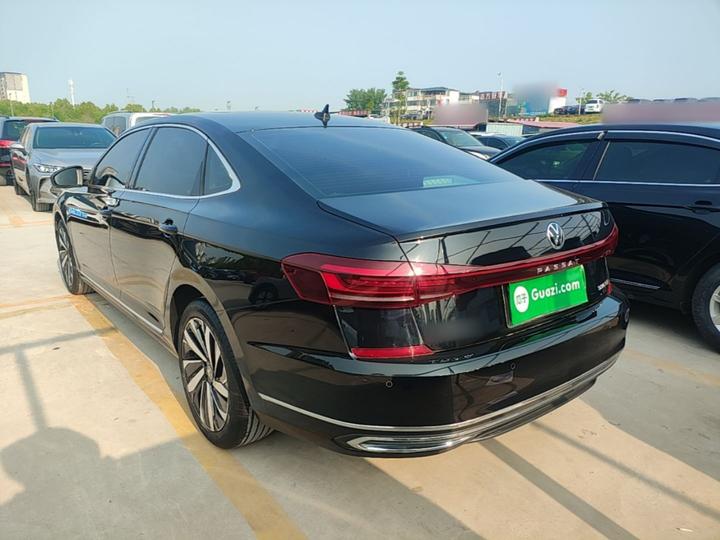 Passat 2023 Facelift 330TSI Elite photo 4