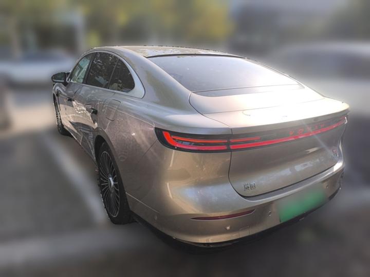 Voyah Passion L 2026 AWD Ultra photo 4