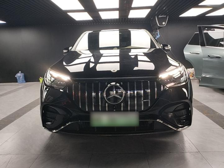 EQE SUV 2024 500 4MATIC Flagship photo 2