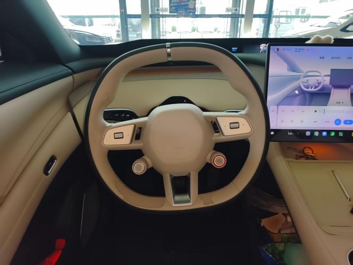 Xiaomi YU7 2025 RWD Long Range photo 6