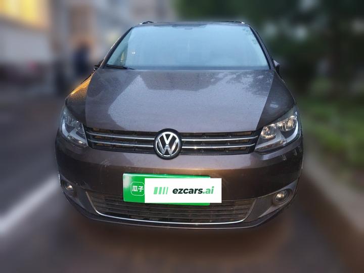 2013 1.4T DSG Comfort 5-Seater photo 2