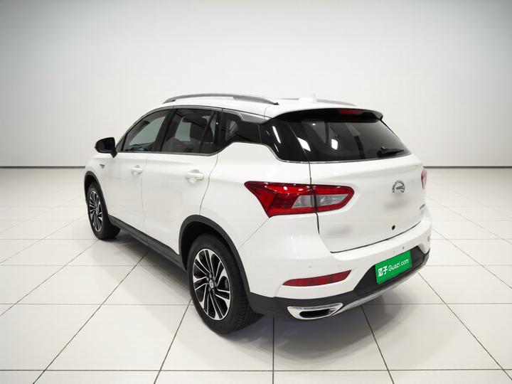 GAC Trumpchi GS4 2017 235T G-DCT RWD Elite photo 4