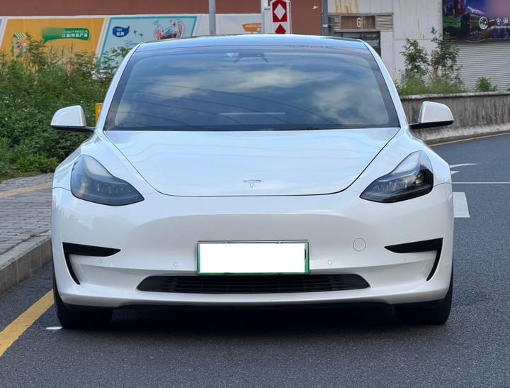 Model 3 2021 Standard Range RWD Upgraded photo 2