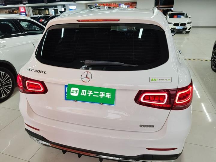 GLC 2020 GLC 300 L 4MATIC Luxury photo 5