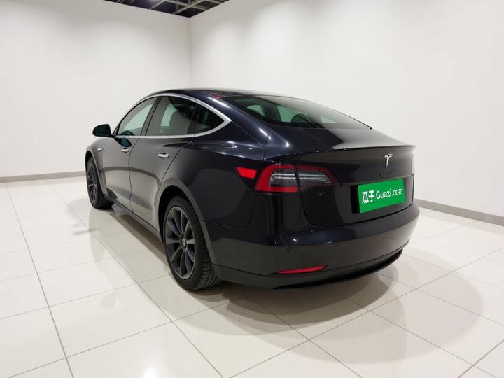 Model 3 2019 Standard Range RWD Upgraded photo 4