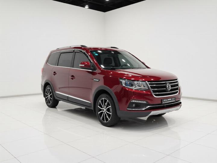 Forthing SX6 2016 1.6L MT Luxury photo 3