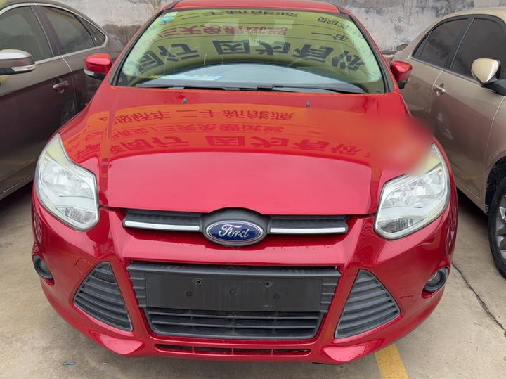 Focus 2012 Sedan 1.6L AT Comfort photo 2