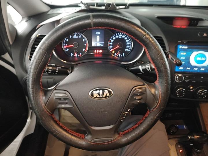 K3 2015 1.6L AT GLS photo 6