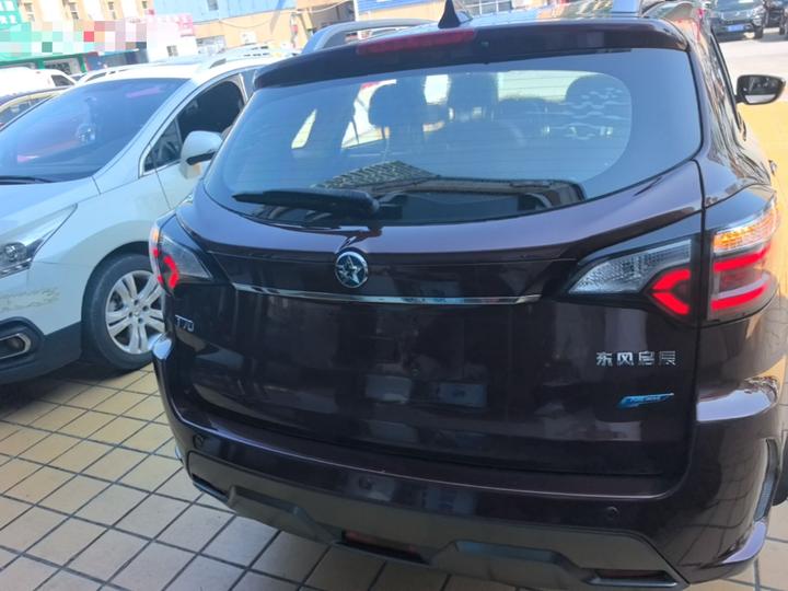 T70 2018 2.0L CVT photo 3