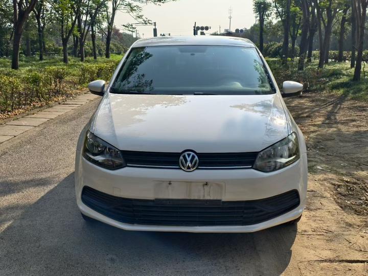 Polo 2016 1.4L AT photo 2