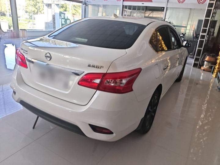 Sylphy 2019 Classic 1.6XE CVT Comfort photo 6