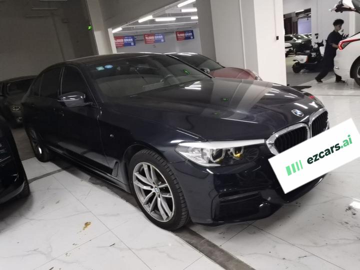 5 Series 2019 525Li M Sport Package photo 3