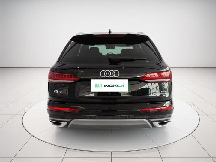 Q7 2023 45 TFSI quattro S line Sport photo 5