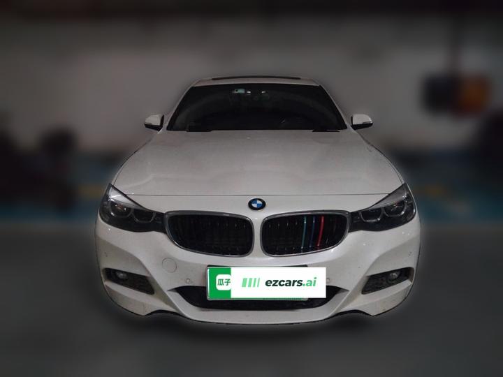 3 SeriesGT 2020 320i M Sport Package photo 2