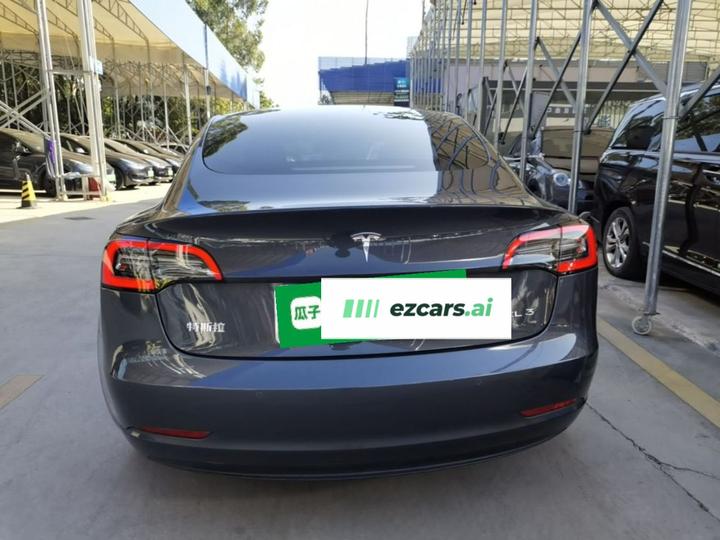 Model 3 2022 RWD photo 5