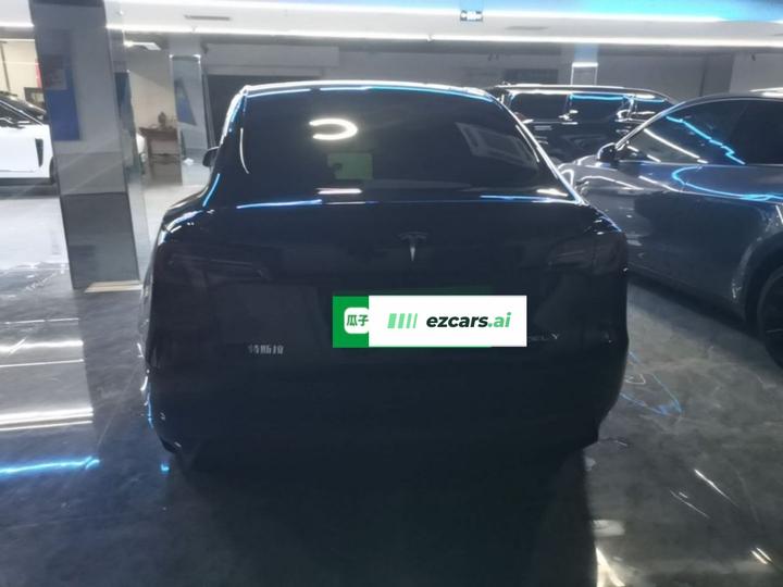 Model Y 2023 RWD photo 5