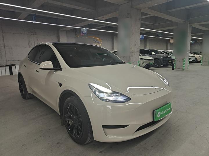Model Y 2022 Facelift RWD photo 3