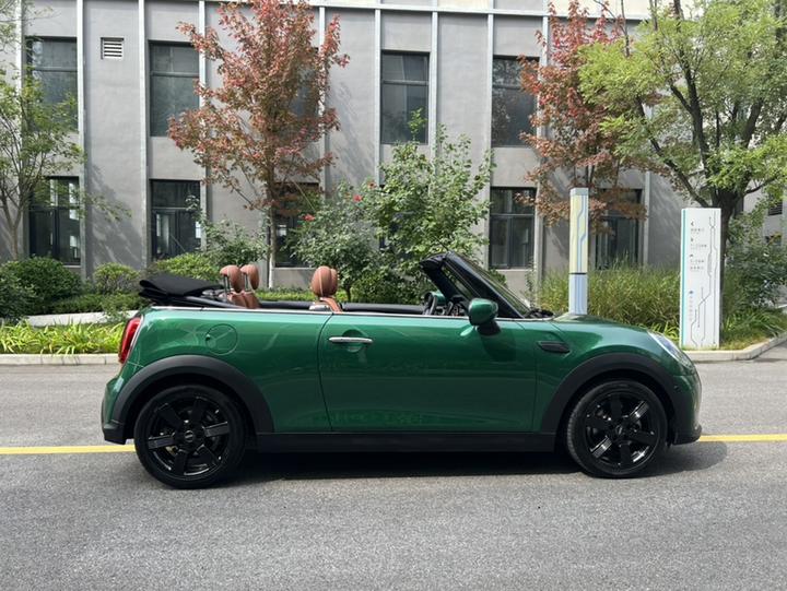 2023 Facelift 1.5T COOPER CABRIO photo 4