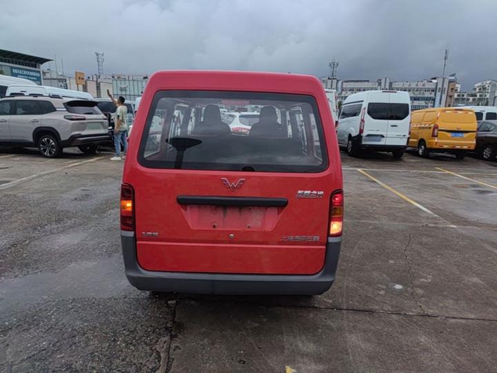 Wuling Zhiguang 2020 1.2L China VI LSI photo 3