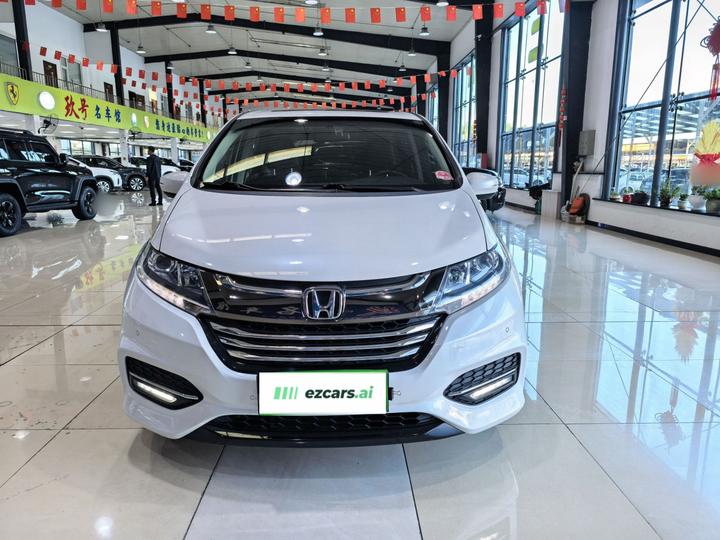 Odyssey 2018 2.4L Luxury photo 2
