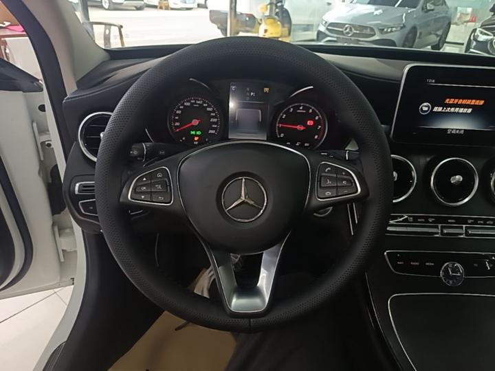 C-Class 2017 Facelift C 180 L Fashion Sport photo 6