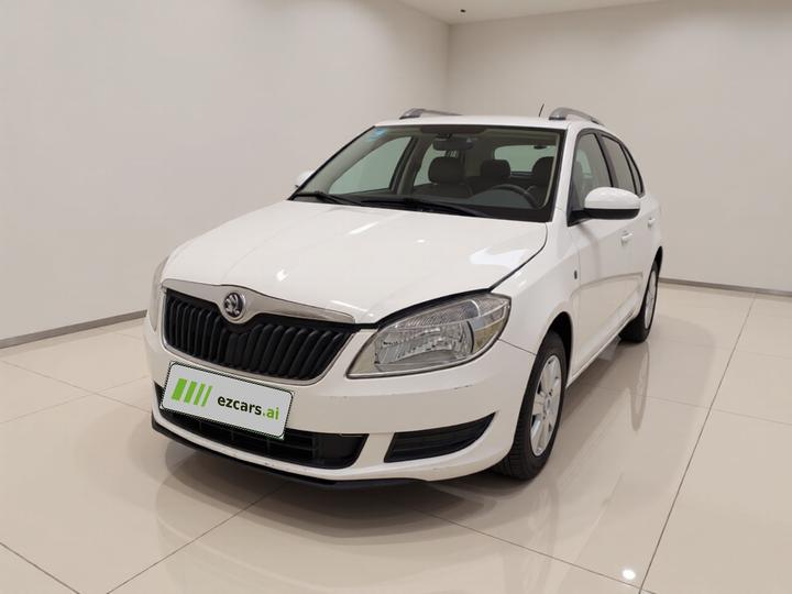 Fabia 2014 1.4L MT
