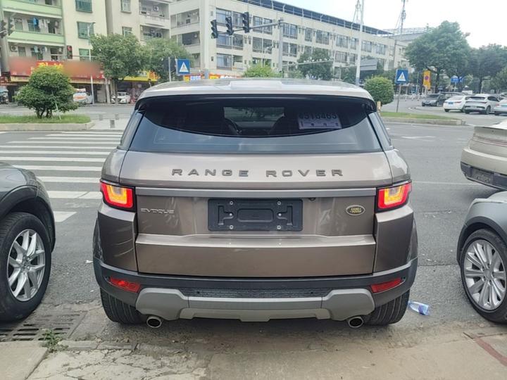 Range Rover Evoque 2016 2.0T SE photo 3