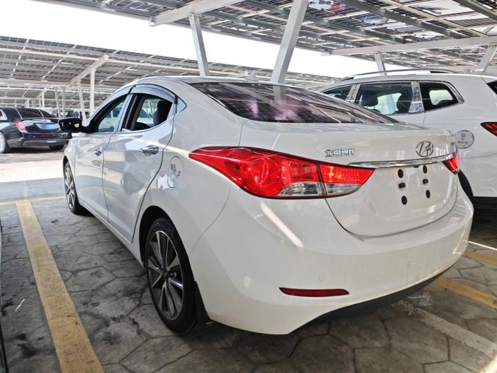 Elantra 2015 1.6L AT Leading photo 4