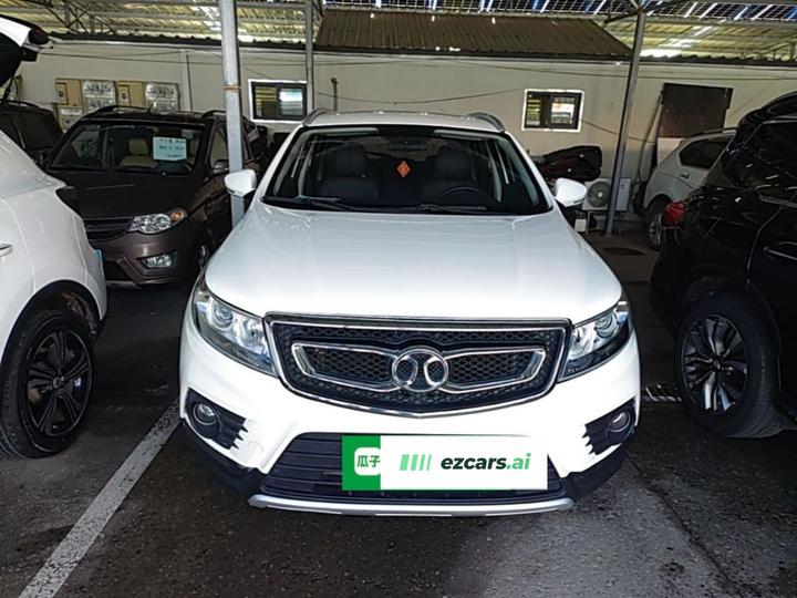 BAIC X55 2016 1.5L MT Comfort photo 2