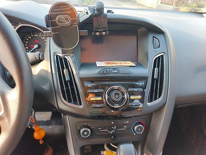Focus 2017 Hatchback 1.6L AT Comfort photo 5