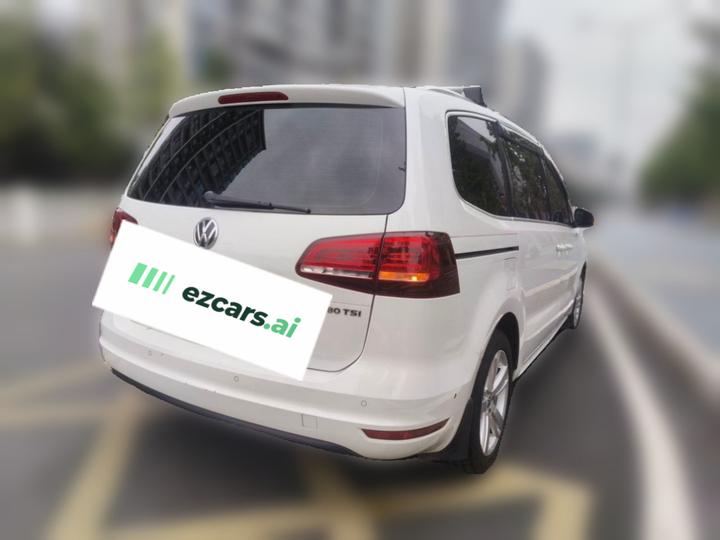 2016 380TSI 7-Seater photo 6