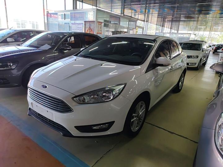 Focus 2018 Sedan Classic 1.6L AT Fashion