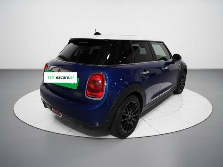 2015 1.5T COOPER Fun 5-Door photo 6