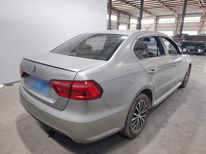 Lavida 2014 1.4TSI DSG Sport photo 4