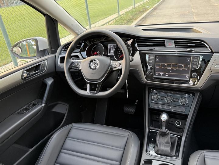 2018 L 280TSI DSG Comfort 7-Seater China VI photo 7