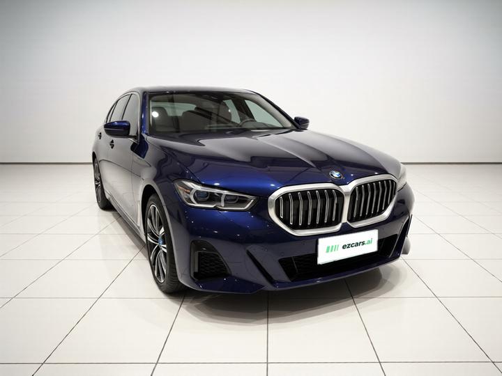 5 Series 2025 530Li Leading M Sport Package photo 3